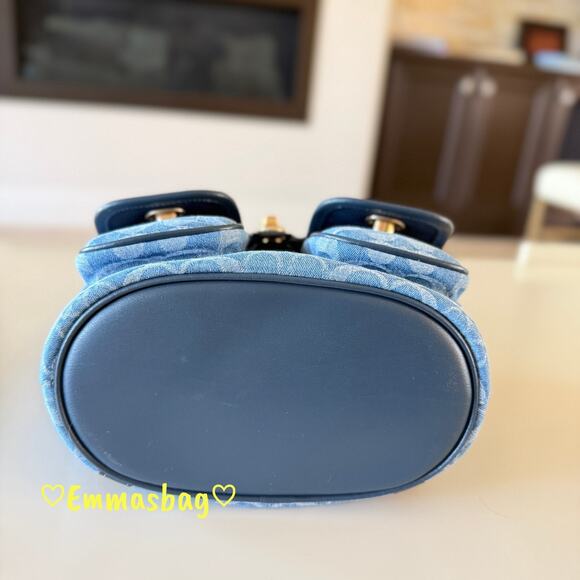 Coach Hadley Backpack In Signature Denim CDB95 denim/Gold/Indigo main image 7